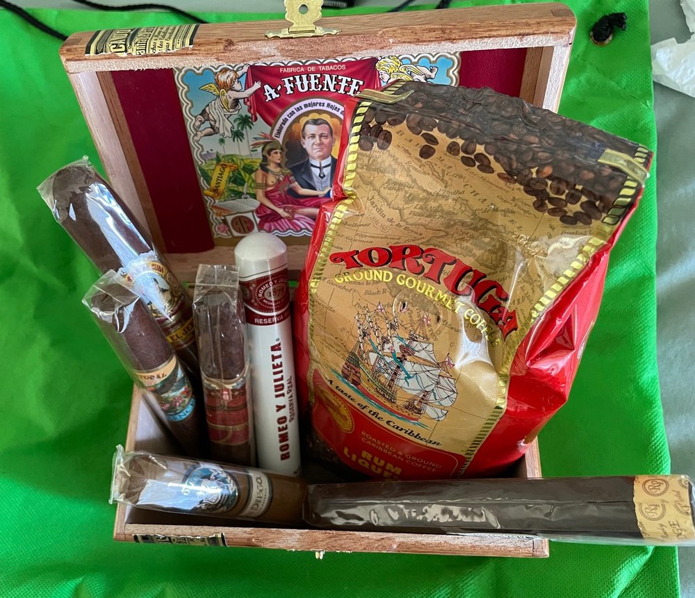 Steele's Smokes & Sweets Logo