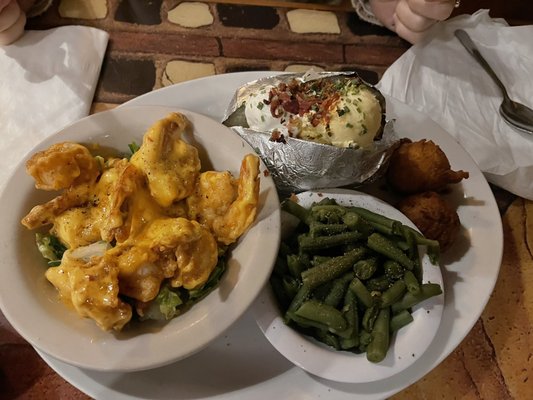 Riverview Restaurant & Marina by null