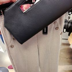 Express Factory Outlet - Nice !! And belongs to me !!