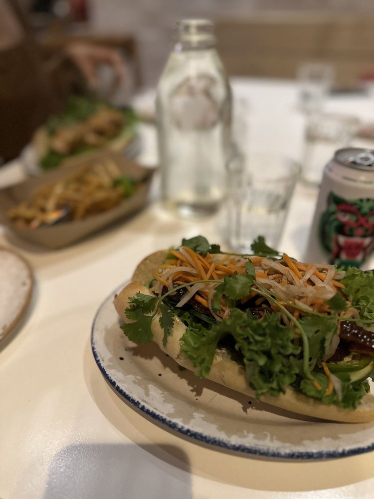 Social spots from Doi Moi