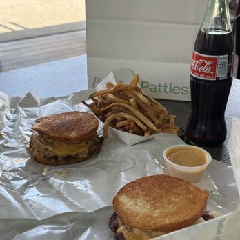 Palms n' Patties - Mexican Coke!!! - Burgers Near Me - Costa Mesa, California Palms n' Patties - Mexican Coke!!! - Burgers Near Me - Costa Mesa, California