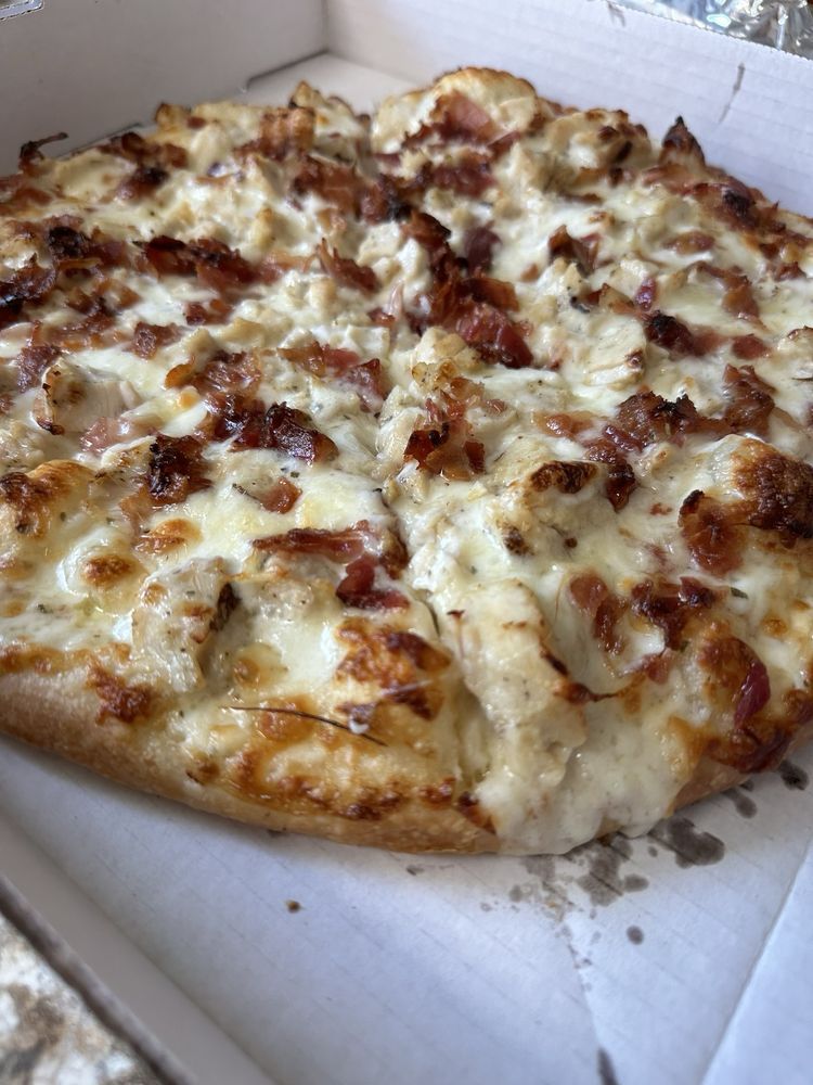 Main Street Pizza Logo