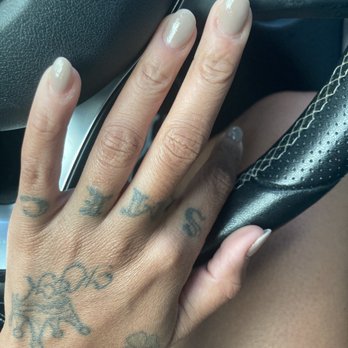 Luxe Nail Spa - 232 color. dipping powder. oval shape. - Nail Salons Near Me - Pompano Beach, Florida