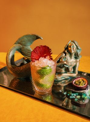 Old Wives' Tale by null