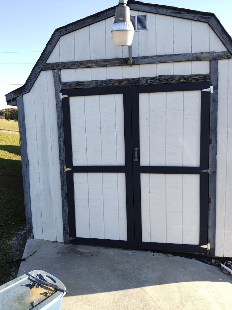 Slide of The Handy Smith