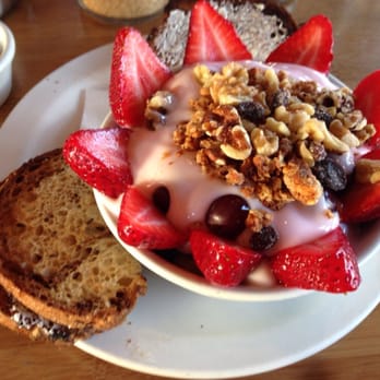 Stacks - Yogurt Sundae (sub toast for bagel) - Breakfast & Brunch Near Me - Redwood City, California