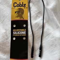Sunglass World - Pier Park - Silicone cables with nothing to tighten them to hold onto your head