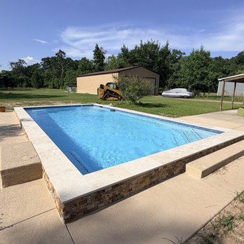 Mango Pool & Spa - Pool Cleaners Near Me Mango Pool & Spa - Pool Cleaners Near Me