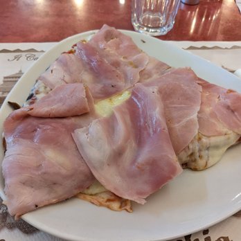 Cerro Ardente - Abbondante con prosciutto cotto, buona! - Pizza Near Me - Milan, Michigan Cerro Ardente - Abbondante con prosciutto cotto, buona! - Pizza Near Me - Milan, Michigan