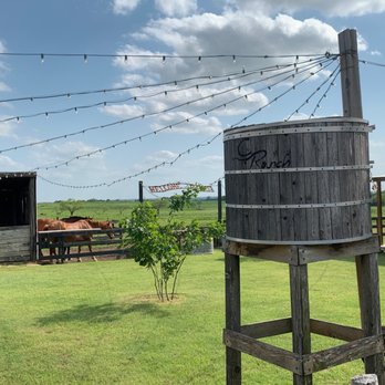 Fly By Night Cattle Company Steakhouse - Steakhouses Near Me - Cleburne, Texas