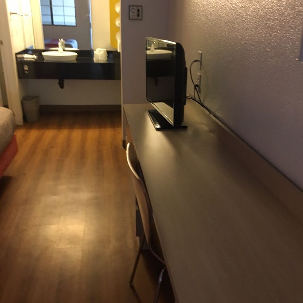 Motel 6 - As you enter the room - Hotels Near Me - Lompoc, California Motel 6 - As you enter the room - Hotels Near Me - Lompoc, California