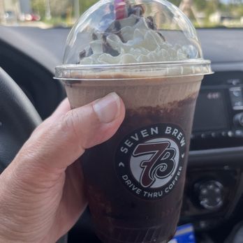 7 Brew Coffee - Coffee & Tea Near Me - Jacksonville, Florida
