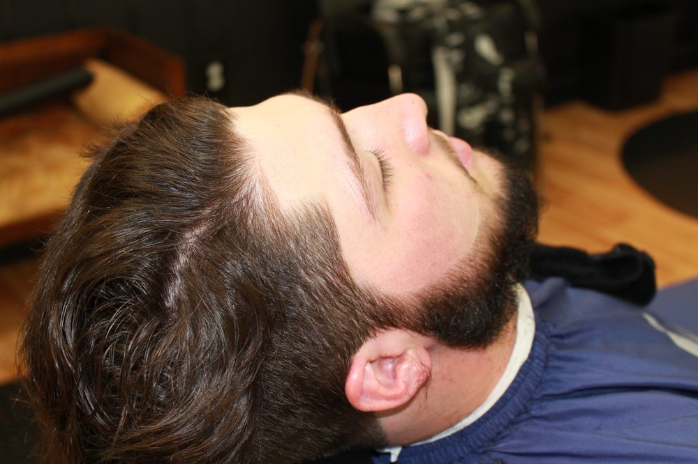 LEGENDS BARBER CO Updated September 2024 3007 Dixie Hwy, Louisville