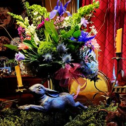 Mariannes Floral Garden - Springing into Spring! Exceptional arrangement!
