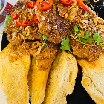 Maketto - Maketto Fried Chicken - Cafes Near Me - Washington, DC, District of Columbia