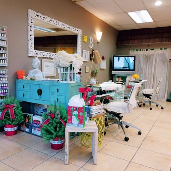 Vicki's Nails - Main front desk - Nail Salons Near Me - La Mesa, California Vicki's Nails - Main front desk - Nail Salons Near Me - La Mesa, California