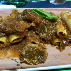 Salumeria Upnea - Ziti al ragù