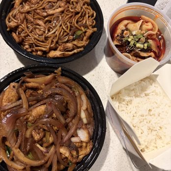 Chili Wok - Chicken lo mein, mongolian chicken, chili oil pork dumplings - Chinese Near Me - Vienna, Virginia Chili Wok - Chicken lo mein, mongolian chicken, chili oil pork dumplings - Chinese Near Me - Vienna, Virginia