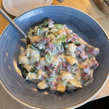 The Boxty House - Cornbeef Dumplings - Irish Near Me - Dublin, D The Boxty House - Cornbeef Dumplings - Irish Near Me - Dublin, D