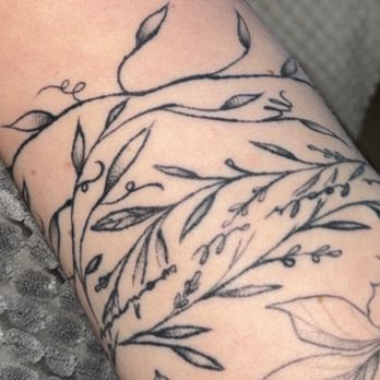 Dynamic Piercing & Tattoo - Tattoo Near Me - Franktown, Colorado