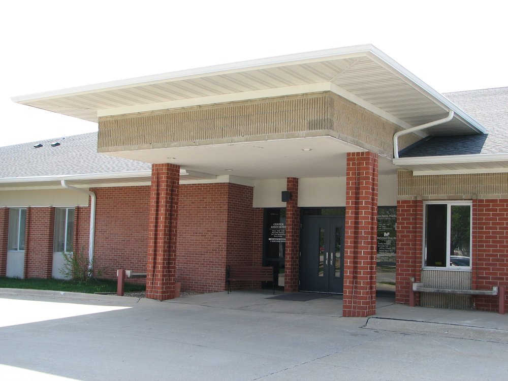 MCFARLAND CLINIC Updated August 2024 2413 Edgington Ave, Eldora