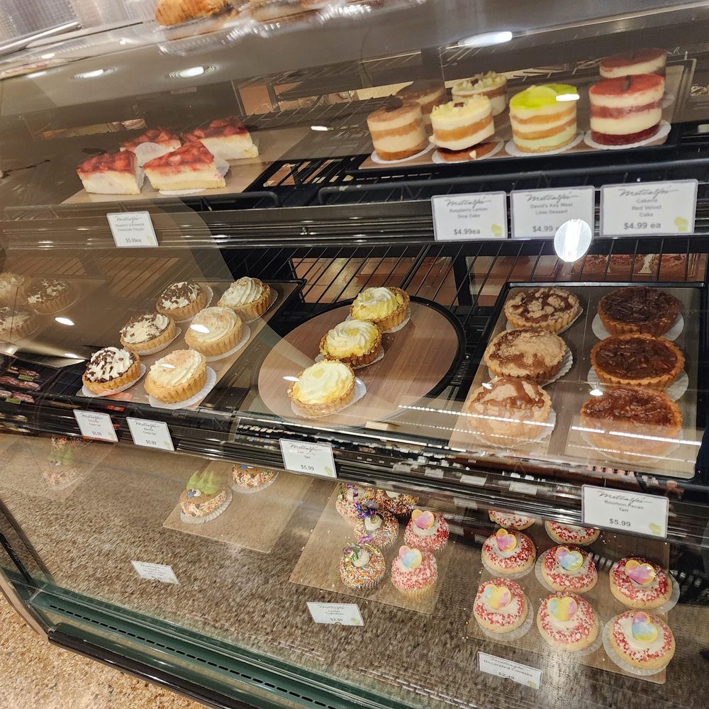 Metcalfe's Market - Cakes - Grocery Near Me - Madison, Wisconsin Metcalfe's Market - Cakes - Grocery Near Me - Madison, Wisconsin