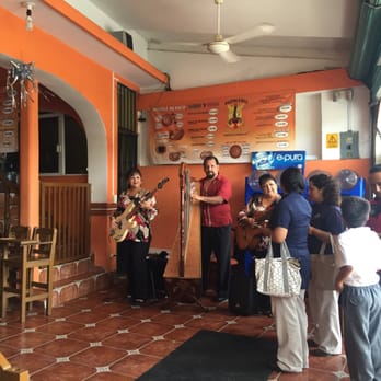 Pozolería El Tixtleco - Música en vivo para disfrutar aún más del pozole... ¡Excelente recomendación! - Mexican Near Me - Cancún, ROO Pozolería El Tixtleco - Música en vivo para disfrutar aún más del pozole... ¡Excelente recomendación! - Mexican Near Me - Cancún, ROO