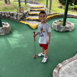 Jungle Lagoon - Putt putt