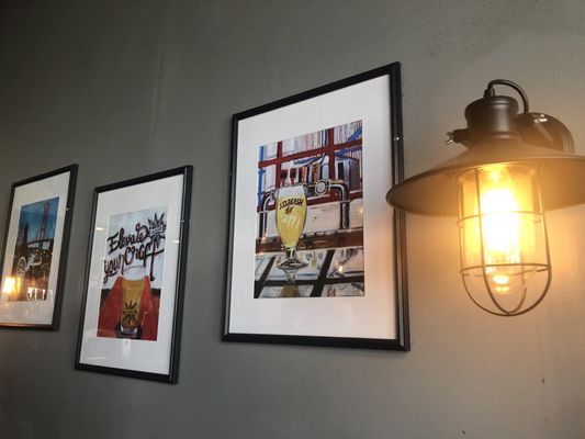 Side Bar & Restaurant by null