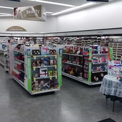 Walgreens - Cosmetics area