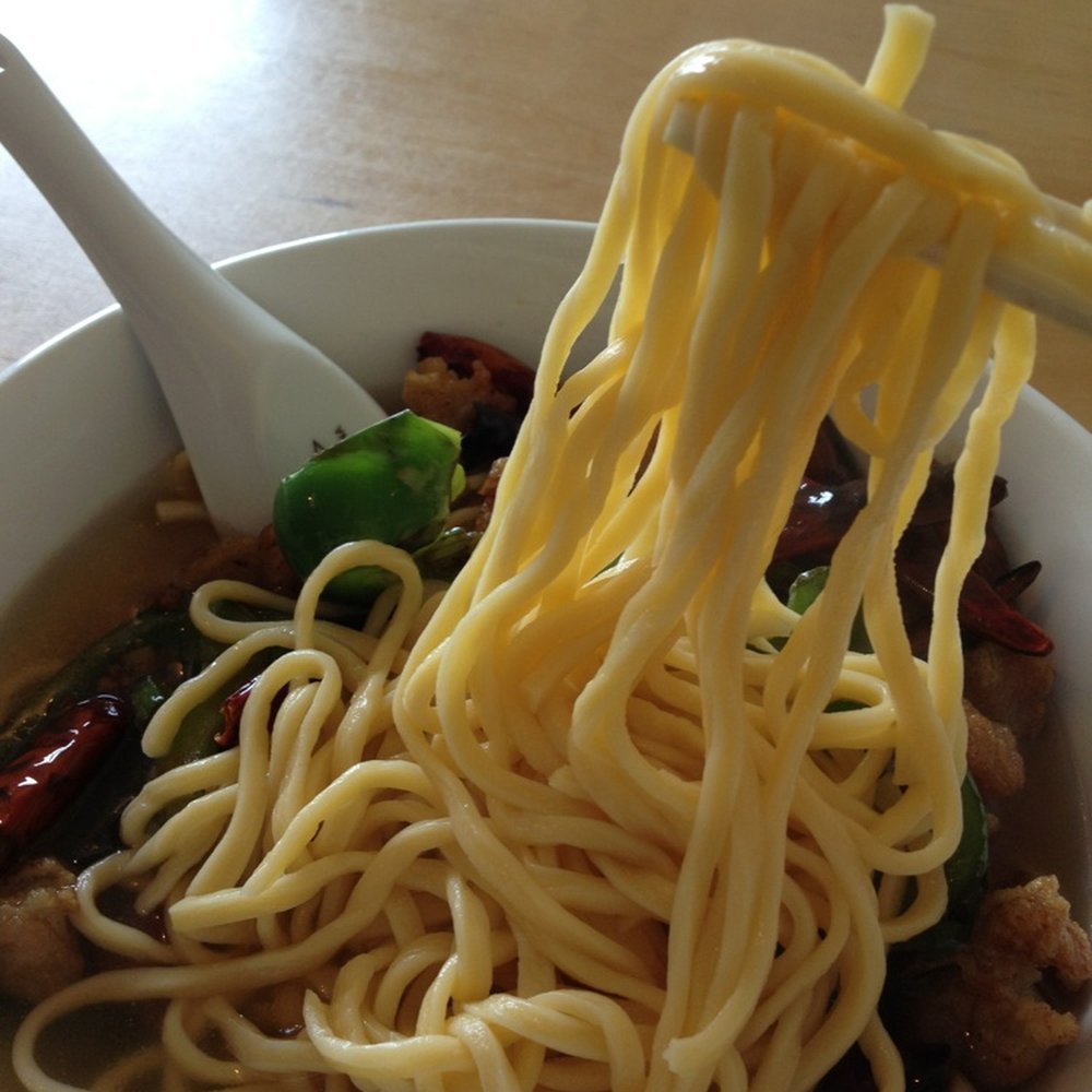 Han Noodle Bar - Close up of Lo Mein. I personally think I like the thin yellow noodles here over Lo Mein, but it was still good! - Chinese Near Me - Rochester, New York Han Noodle Bar - Close up of Lo Mein. I personally think I like the thin yellow noodles here over Lo Mein, but it was still good! - Chinese Near Me - Rochester, New York