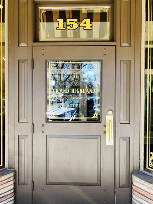 The Grand Highland Hotel by null