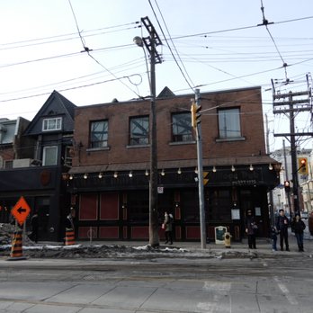 Village Idiot Pub - Pubs Near Me - Toronto, Ontario Village Idiot Pub - Pubs Near Me - Toronto, Ontario