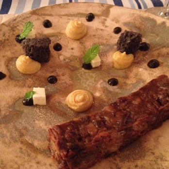 Atalaya - Cordero con hummus y crema de aceituna negra - Signature Cuisine Near Me - Alcalá de Chivert, CS Atalaya - Cordero con hummus y crema de aceituna negra - Signature Cuisine Near Me - Alcalá de Chivert, CS