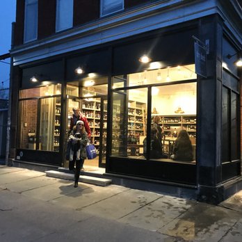Dry Dock Wine & Spirits - New location Feb 2020 - Beer, Wine & Spirits Near Me - Brooklyn, New York