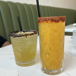 Flowers for Benny, Mangoneada