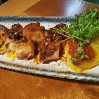 Cañete - Octopus - Tapas/Small Plates Near Me - Barcelona, B Cañete - Octopus - Tapas/Small Plates Near Me - Barcelona, B