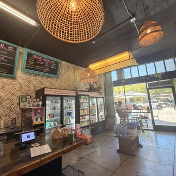 Glowing - Inside - Health Markets Near Me - Los Angeles, California