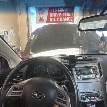 Valvoline Instant Oil Change - Oil change - Oil Change Stations Near Me - Reseda, California Valvoline Instant Oil Change - Oil change - Oil Change Stations Near Me - Reseda, California