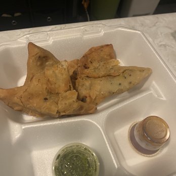 Kebab N Kurry - Veggie samosas - Indian Near Me - Saint Charles, Missouri Kebab N Kurry - Veggie samosas - Indian Near Me - Saint Charles, Missouri