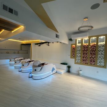 Cha Spa - Newest location with the amazing electronic massage beds/sinks to rejuvenate the scalp and hair to a maximum beauty level - Day Spas Near Me - Los Angeles, California Cha Spa - Newest location with the amazing electronic massage beds/sinks to rejuvenate the scalp and hair to a maximum beauty level - Day Spas Near Me - Los Angeles, California