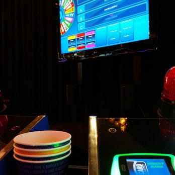 Dave & Buster's Orlando - Games! Trivia - American Near Me - Orlando, Florida