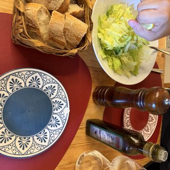 A Taverna do Re - Pizza Near Me - Naples, NA