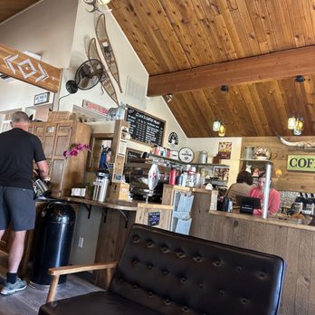 Clyde's Coffee Roasting - Seems like a good way to start our day - Coffee Roasteries Near Me - Stateline, Nevada