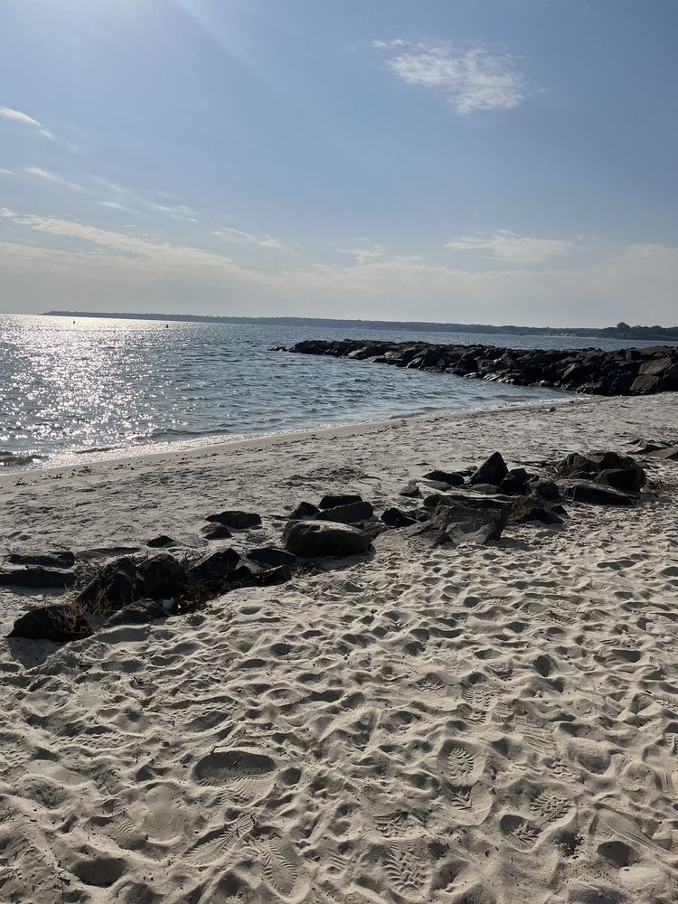 NIANTIC BAY BOARDWALK 105 Photos & 11 Reviews 30 Main St, Niantic