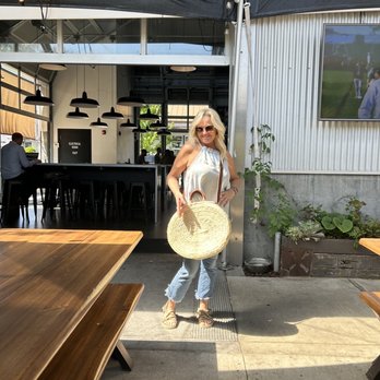Acorn - Basket Bag & Happy Shopper ! - Home Decor Near Me - Sebastopol, California
