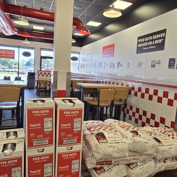 Five Guys - Burgers Near Me - Lancaster, Pennsylvania Five Guys - Burgers Near Me - Lancaster, Pennsylvania
