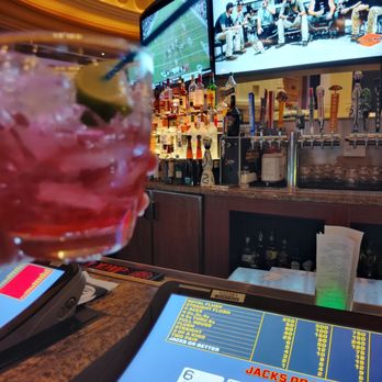 Rhythm & Riffs Lounge - Great bartenders and musicians! - Lounges Near Me - Las Vegas, Nevada