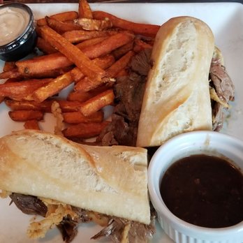 The Binbrook Grill - Canadian (New) Near Me - Hamilton, Ontario