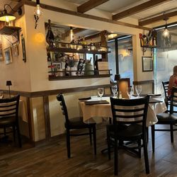 La Violetta - Dining room is so cool